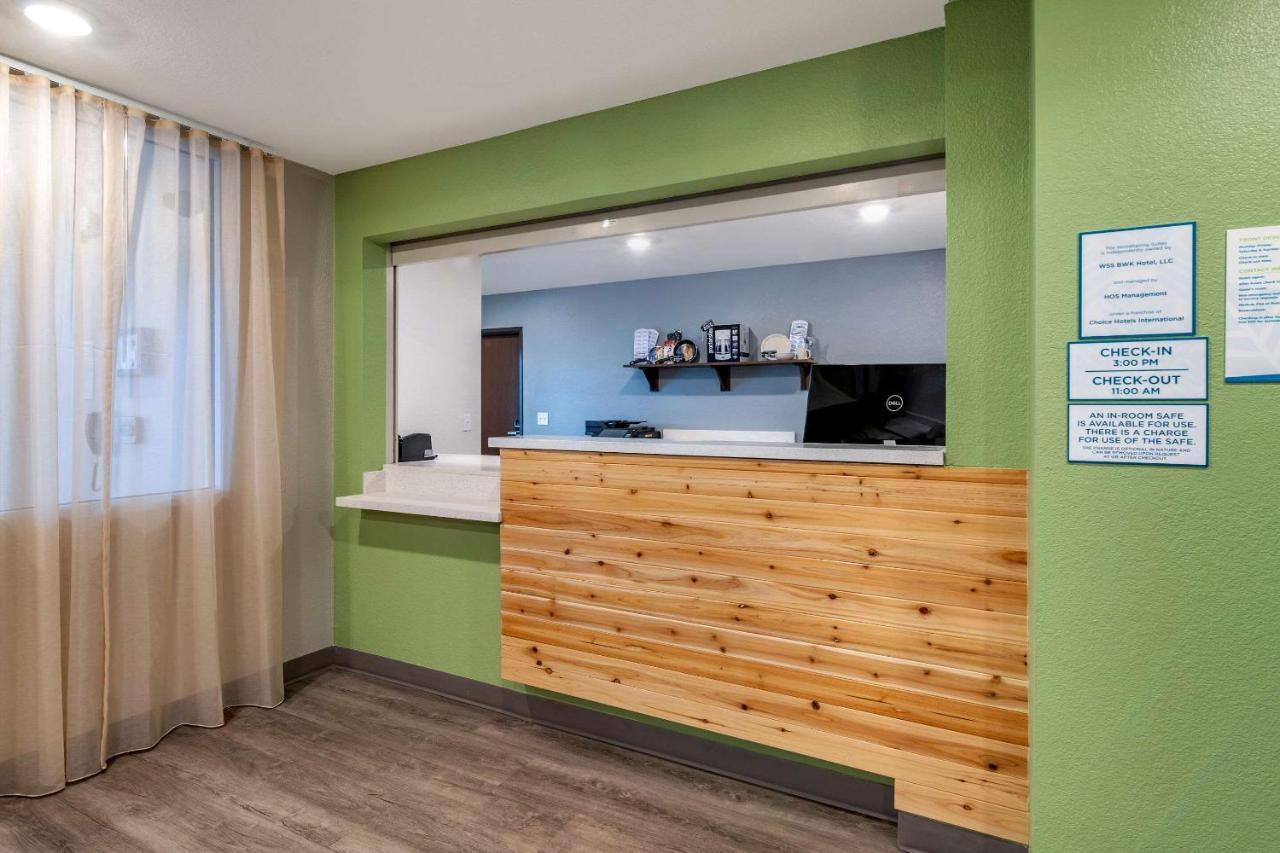 Woodspring Suites Brunswick  Kültér fotó